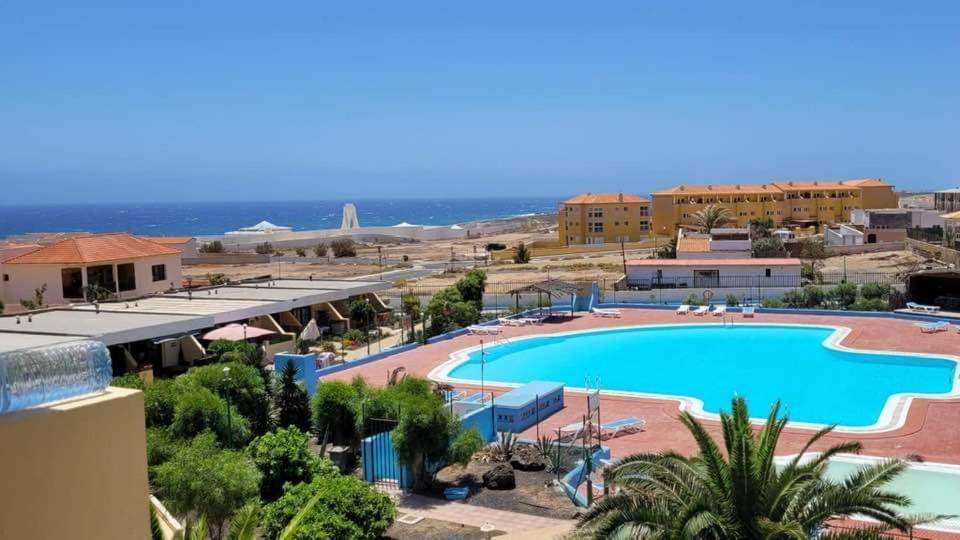 Sunny Bungalow With Pool View By Ocean Коста-де-Антигуа Экстерьер фото